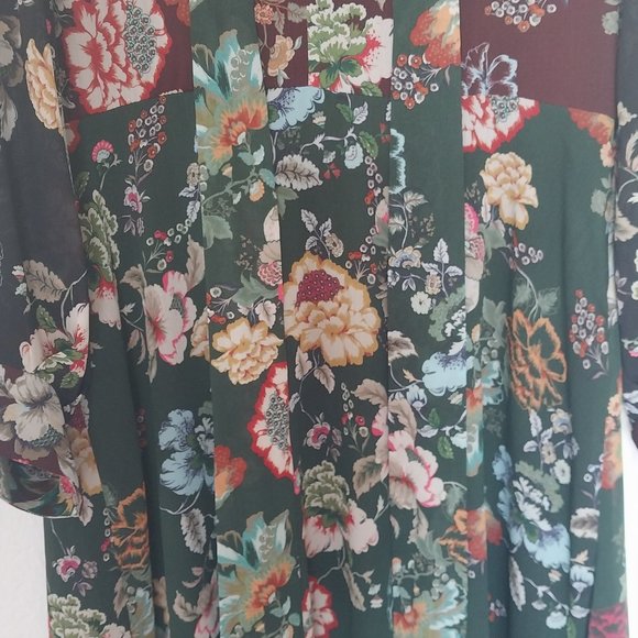 Zara Emerald Green & Burgundy Floral Chiffon Tie Neck Midi Dress - Picture 9 of 15
